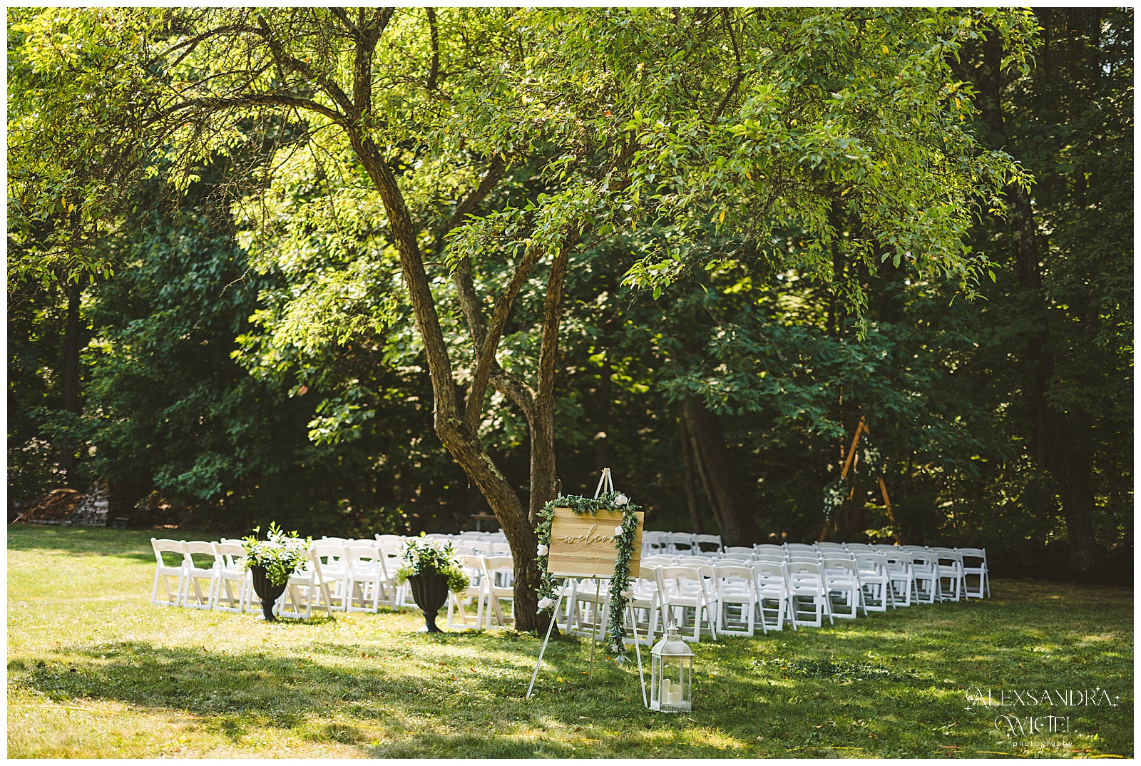 NH Backyard Wedding-3.jpg