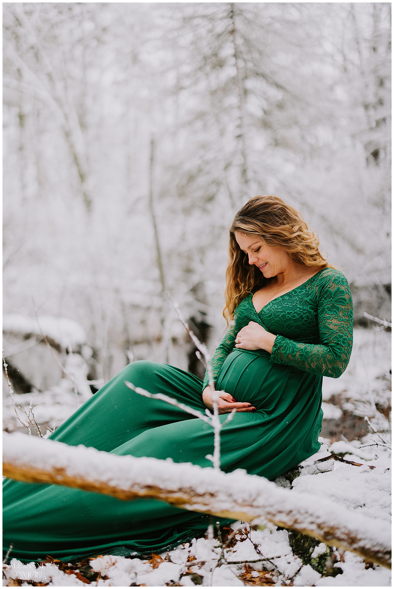 Maine Maternity Photographer